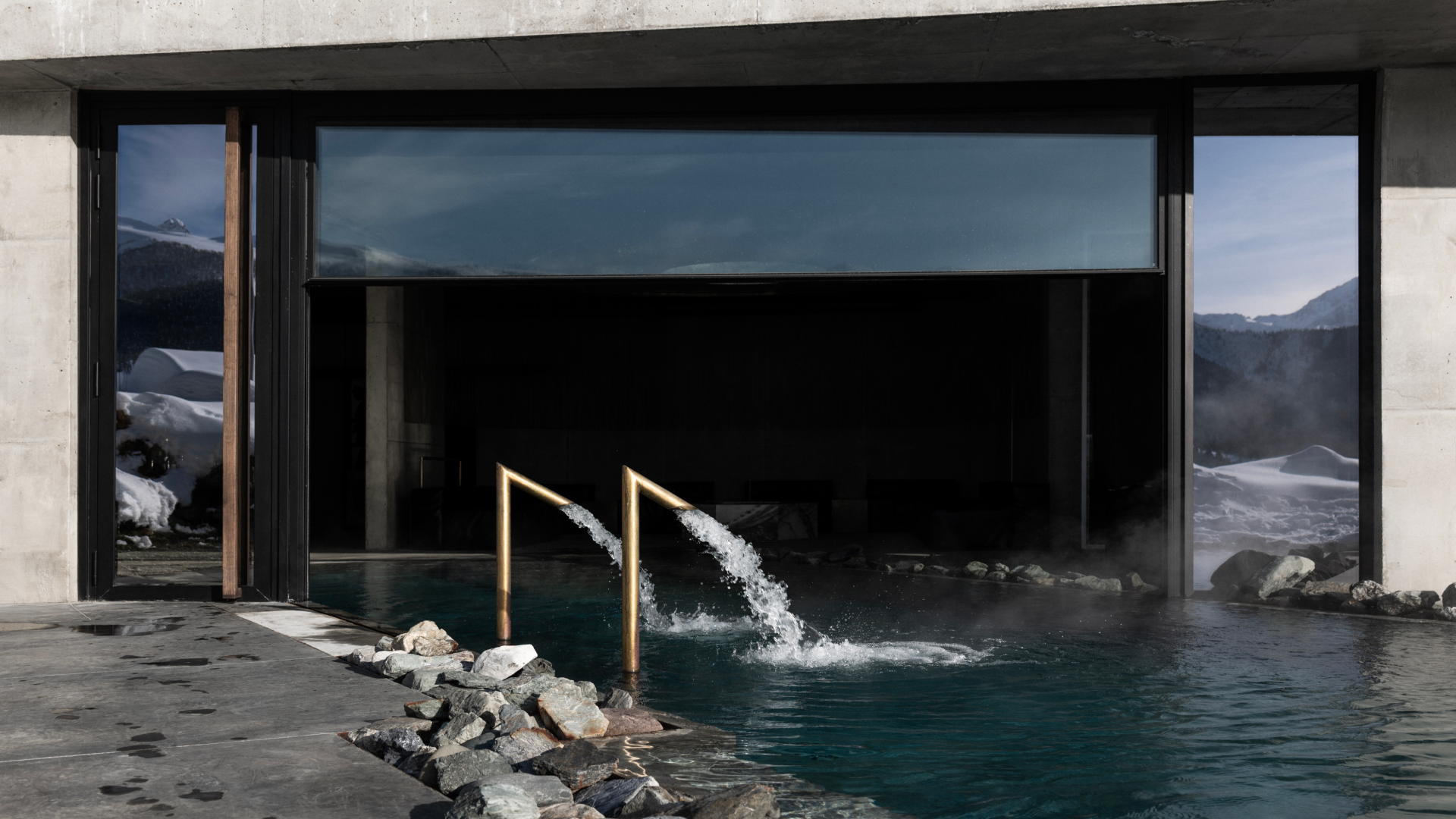 pools with spas
