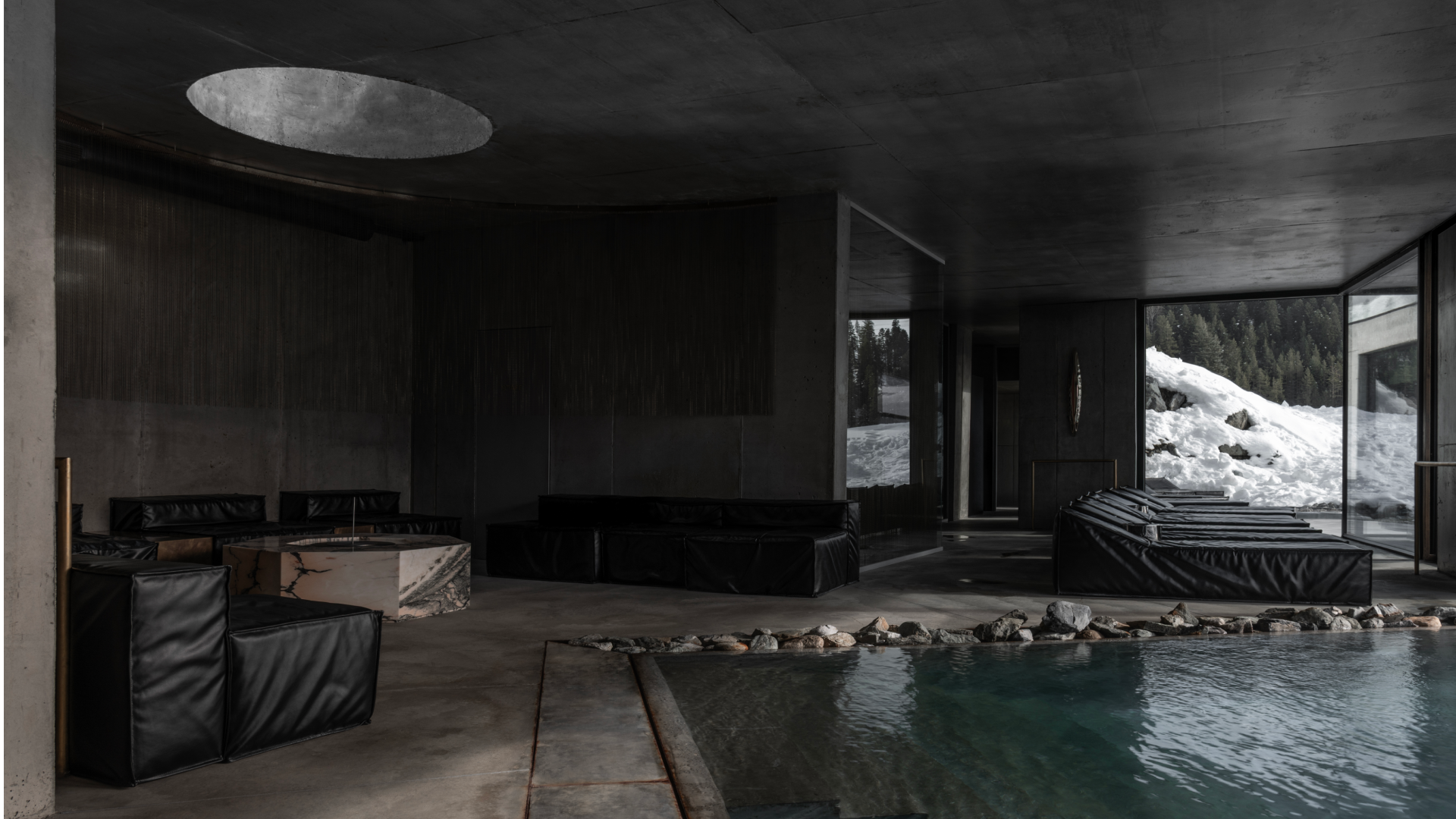 the hotel in the mountains